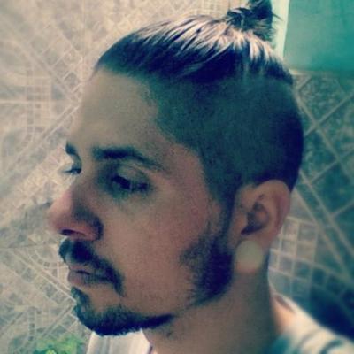 Profile Picture of Christopher De Paula (@chris_irmaun) on Twitter