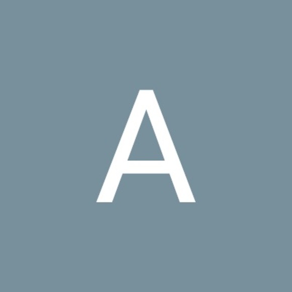 Profile Picture of Aaron Hirsch (@aaronhirsch64) on Poshmark