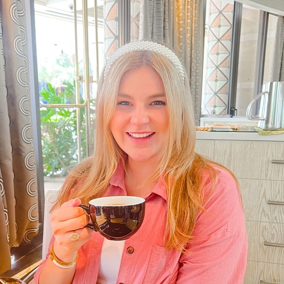 Profile Picture of Marygrace Lesikar (@maryg213) on Poshmark