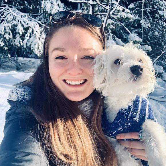 Profile Picture of Deavon Ruud (@wildflowers13) on Poshmark