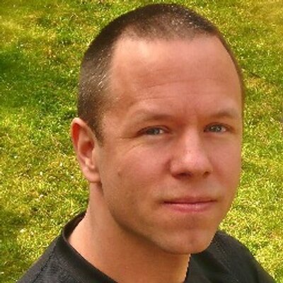 Profile Picture of Graham Stones (@BrokenYogi) on Twitter