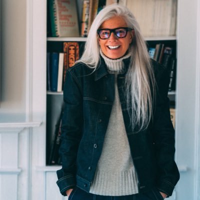 Profile Picture of Libby DeLana (@parkhere) on Twitter