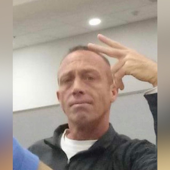 Profile Picture of Joseph Stranges (@josephstranges) on Poshmark