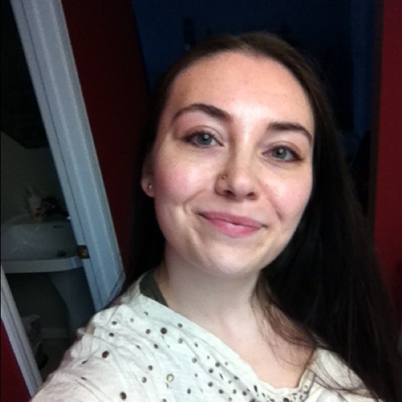Profile Picture of Brianna Zimmerly (@bzimmerly753) on Poshmark