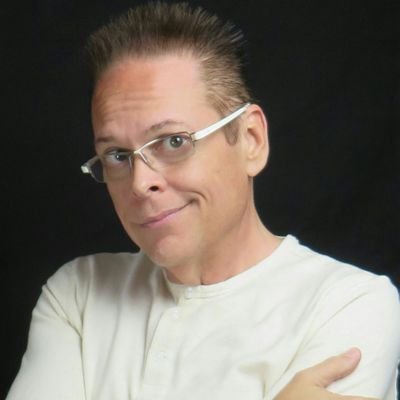 Profile Picture of Eric Christopher (@ClubStarbucks) on Twitter