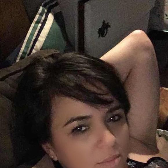 Profile Picture of Susie Asaro (@susieeque) on Poshmark