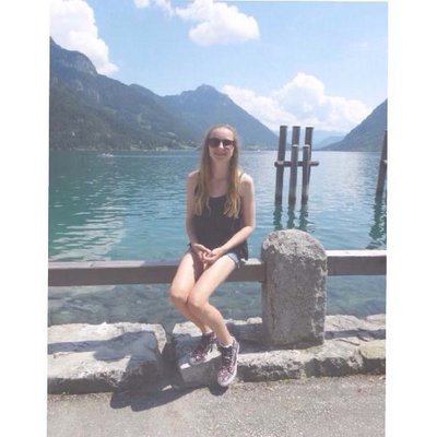 Profile Picture of Daisy Pearson (@DaisyLoveMC) on Twitter