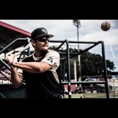 Profile Picture of Trent Thompson ⚾ (@StuRobson) on Twitter