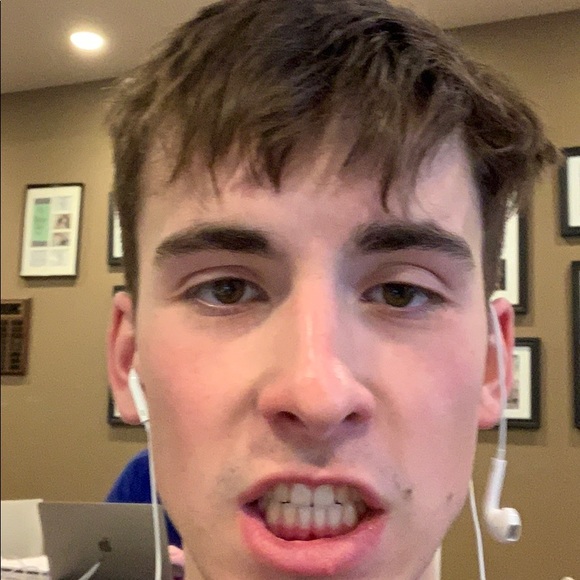 Profile Picture of Liam O (@lodonnell9) on Poshmark