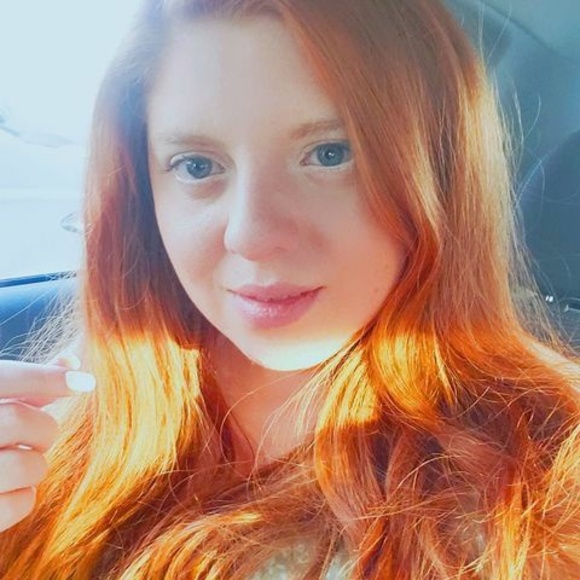 Profile Picture of Tamara Cochran (@tamaracochra979) on Poshmark