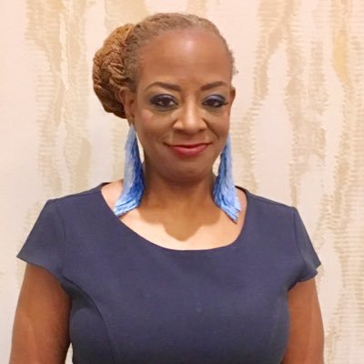 Profile Picture of 𝐓𝐡𝐞𝐏𝐫𝐨𝐟𝐒𝐜𝐡𝐰𝐚𝐫𝐭𝐳 (@TheProfSchwartz) on Twitter