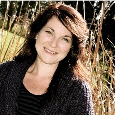 Profile Picture of Amy Kuntz (@amiloudesign) on Twitter