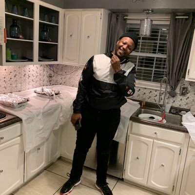 Profile Picture of Corey Hollins (@_Chollins) on Twitter