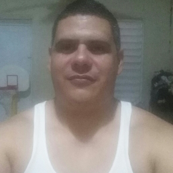 Profile Picture of Ulises Ramos (@wirises) on Poshmark