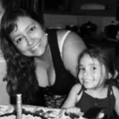 Profile Picture of Lorena Loly Andino (@lolyandino) on Twitter