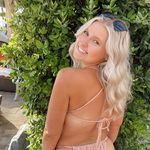 Profile Picture of Julia Moore (@juliarosemoore) on Instagram