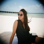 Profile Picture of jolene greenbaum peterson (@jolenegreenpete) on Instagram