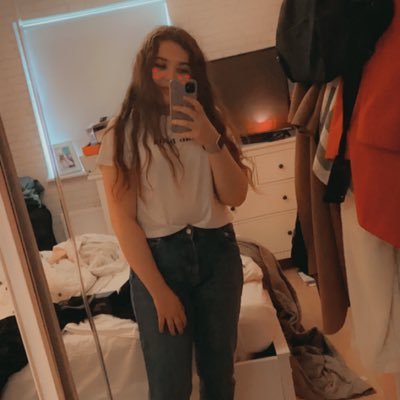 Profile Picture of Rose McConnell (@RoseMcConnell20) on Twitter