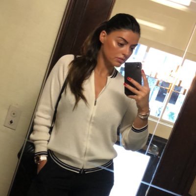 Profile Picture of Nina Zizov (@NINOMICHEL) on Twitter