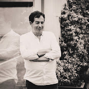 Profile Picture of Stephen Wicks (@StephenWicksMusic) on Youtube