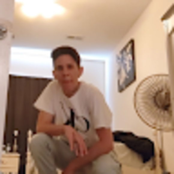 Profile Picture of Tiffany Galyon (@t_galyon) on Poshmark