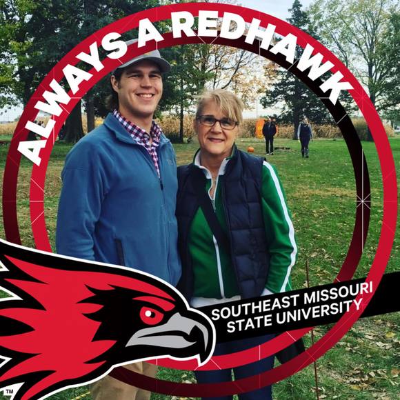 Profile Picture of Marshall Richard (@mwallut) on Poshmark