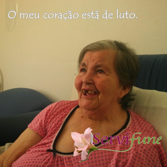 Profile Picture of Teresa Cordeiro (@terceira27) on Poshmark