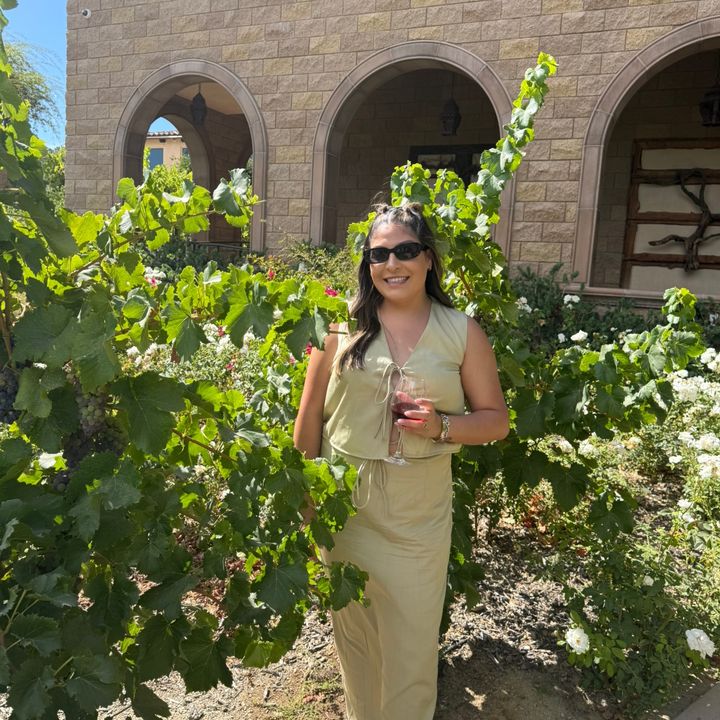 Profile Picture of Andrea Barron (@@andrea_barron_) on Tiktok