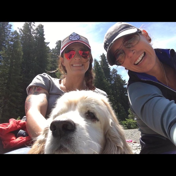 Profile Picture of Melissa Larsen (@meliss83) on Poshmark