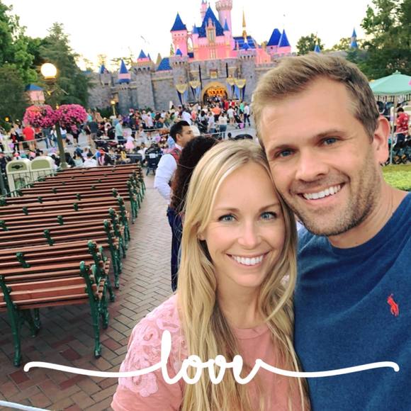 Profile Picture of Dahlia Wright (@dahliawr) on Poshmark