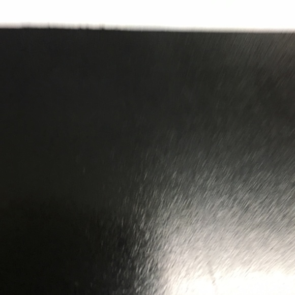 Profile Picture of Eunnie Paik (@yooni_) on Poshmark