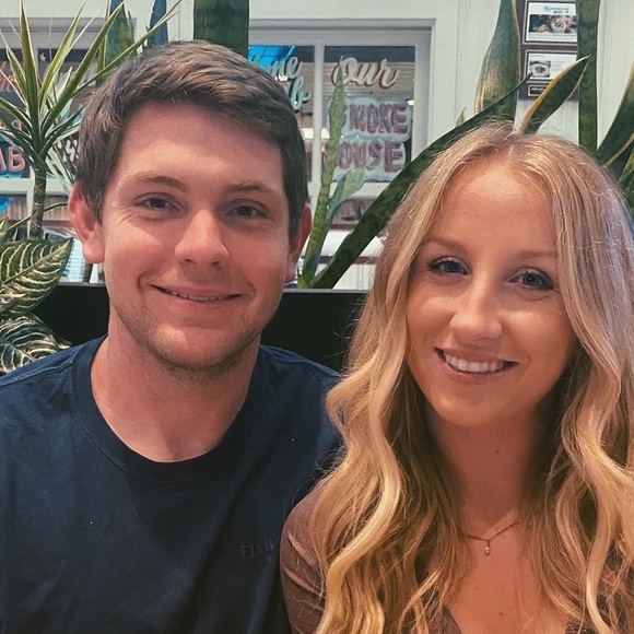 Profile Picture of Jason Hinchman (@jasonhinchman) on Poshmark