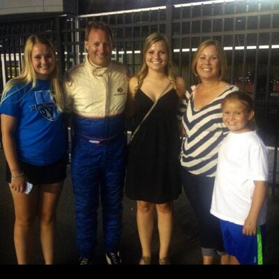 Profile Picture of Amy Reilly (@amyreilly44) on Twitter