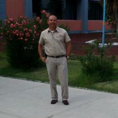 Profile Picture of David Luna Mireles (@sorobabel) on Twitter