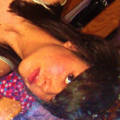 Profile Picture of Joanne Irvine (@LittleCreepooo) on Twitter