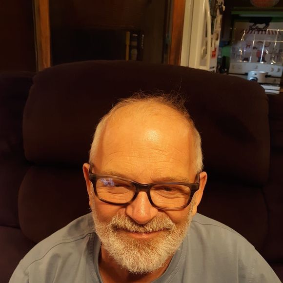 Doug Carter - Poshmark Profile Picture of Doug Carter (@dougcarter79) on Poshmark