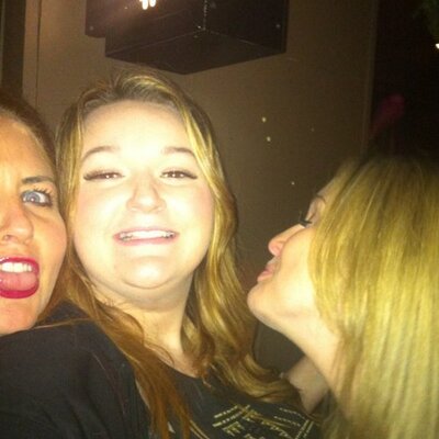Profile Picture of Lauren Mcdermott (@Lozz_01_) on Twitter