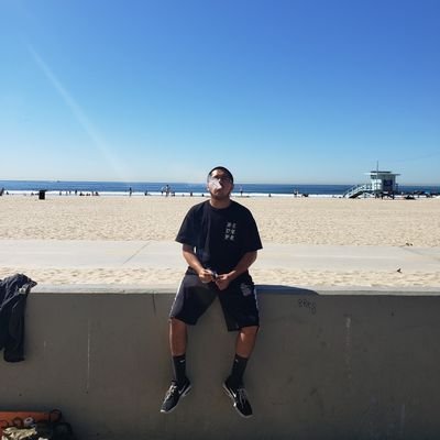 Profile Picture of Daniel Cota (@Varsity00) on Twitter