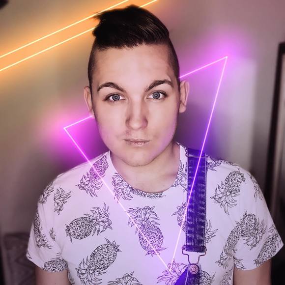 Profile Picture of Bradley Wielockx (@bradybrad7) on Poshmark