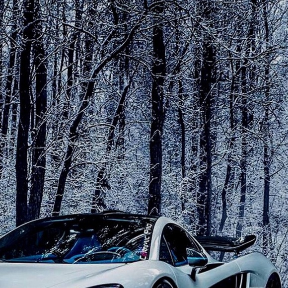 Alto Moore - Poshmark Profile Picture of Alto Moore (@altomr) on Poshmark