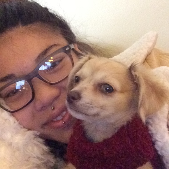 Profile Picture of Ingrid Gholizadeh (@moonmamamermaid) on Poshmark