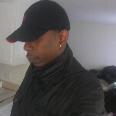 Profile Picture of Robert Staten (@Iknowitsrob) on Twitter