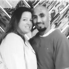 Profile Picture of Mark Bustamonte (@mark.bustamonte) on Tiktok