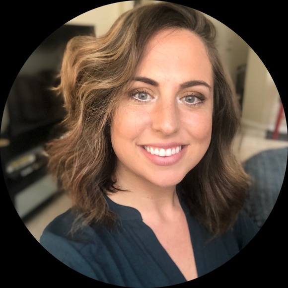 Profile Picture of Megan Fowler (@megafurd) on Poshmark