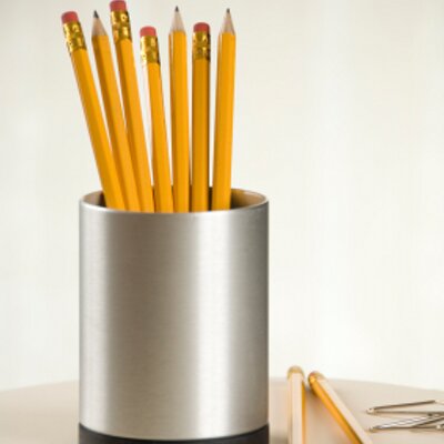 Profile Picture of Roberta James (@Robertawriter) on Twitter