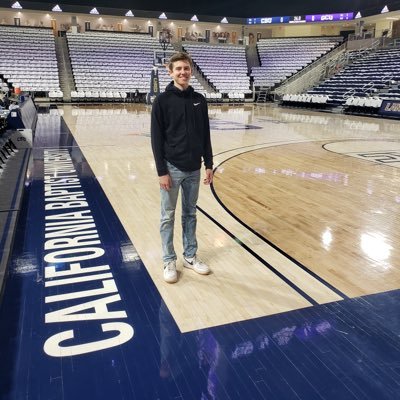 Profile Picture of Luke Olmstead (@Lukeolmstead4) on Twitter