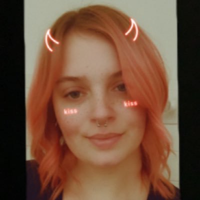 Profile Picture of Holly Bassett (@hebassett19) on Twitter