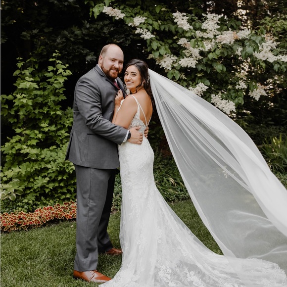 Profile Picture of Allison Seffinga (@allisonseffinga) on Poshmark