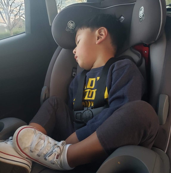 Profile Picture of Luis Vallecillo (@lvallecillo) on Poshmark