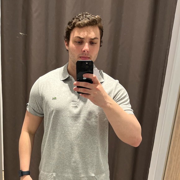 Profile Picture of Nathan Handwerk (@nathanhandwerk) on Poshmark